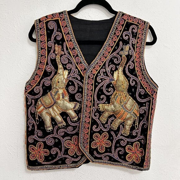 VTG Hippie Opulent Beaded Embroidered Tribal India‎ Vest Puffed 3-D Elephants M